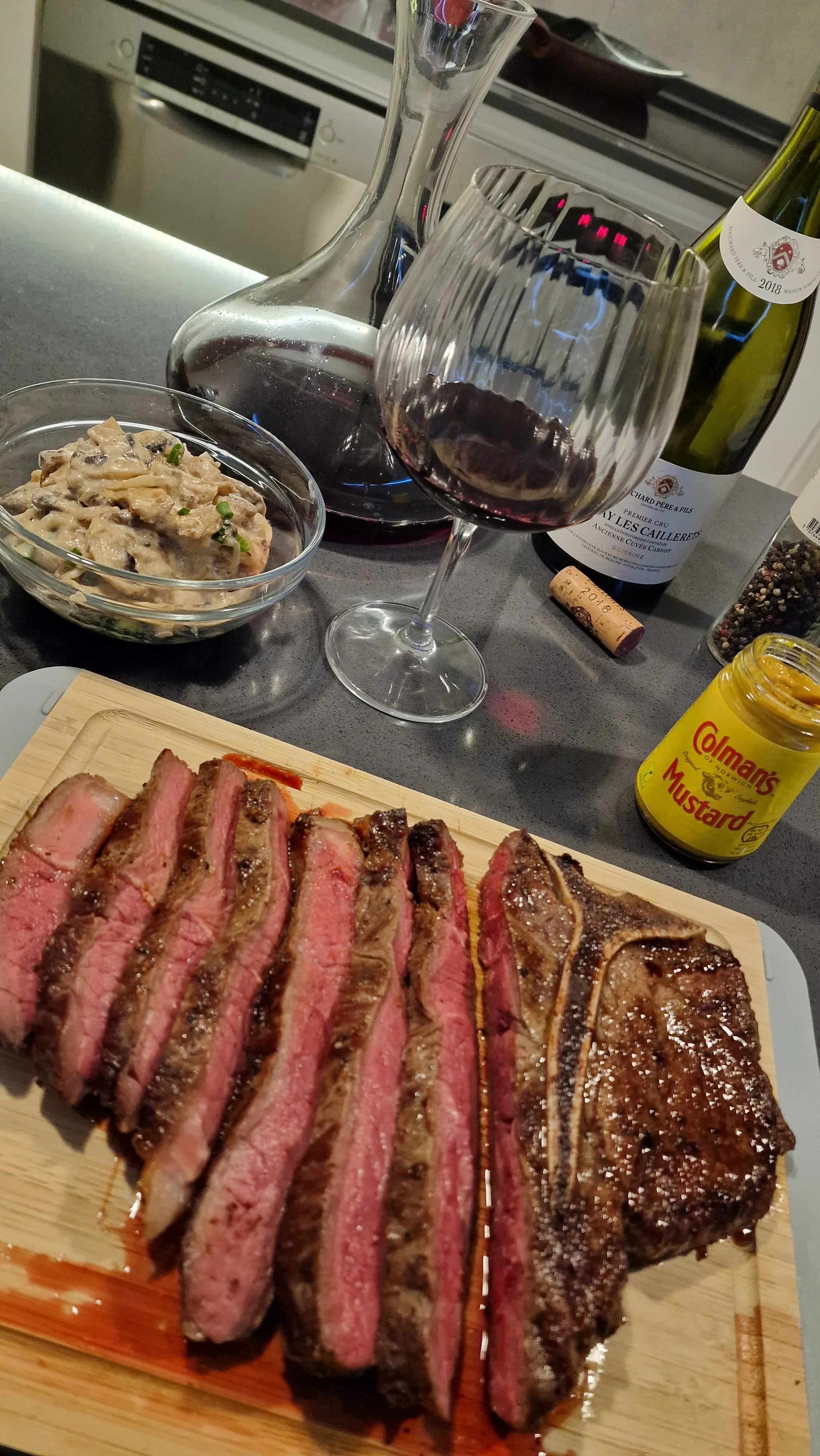 Bouchard P&egrave;re & Fils Volnay Les Caillerets 2018