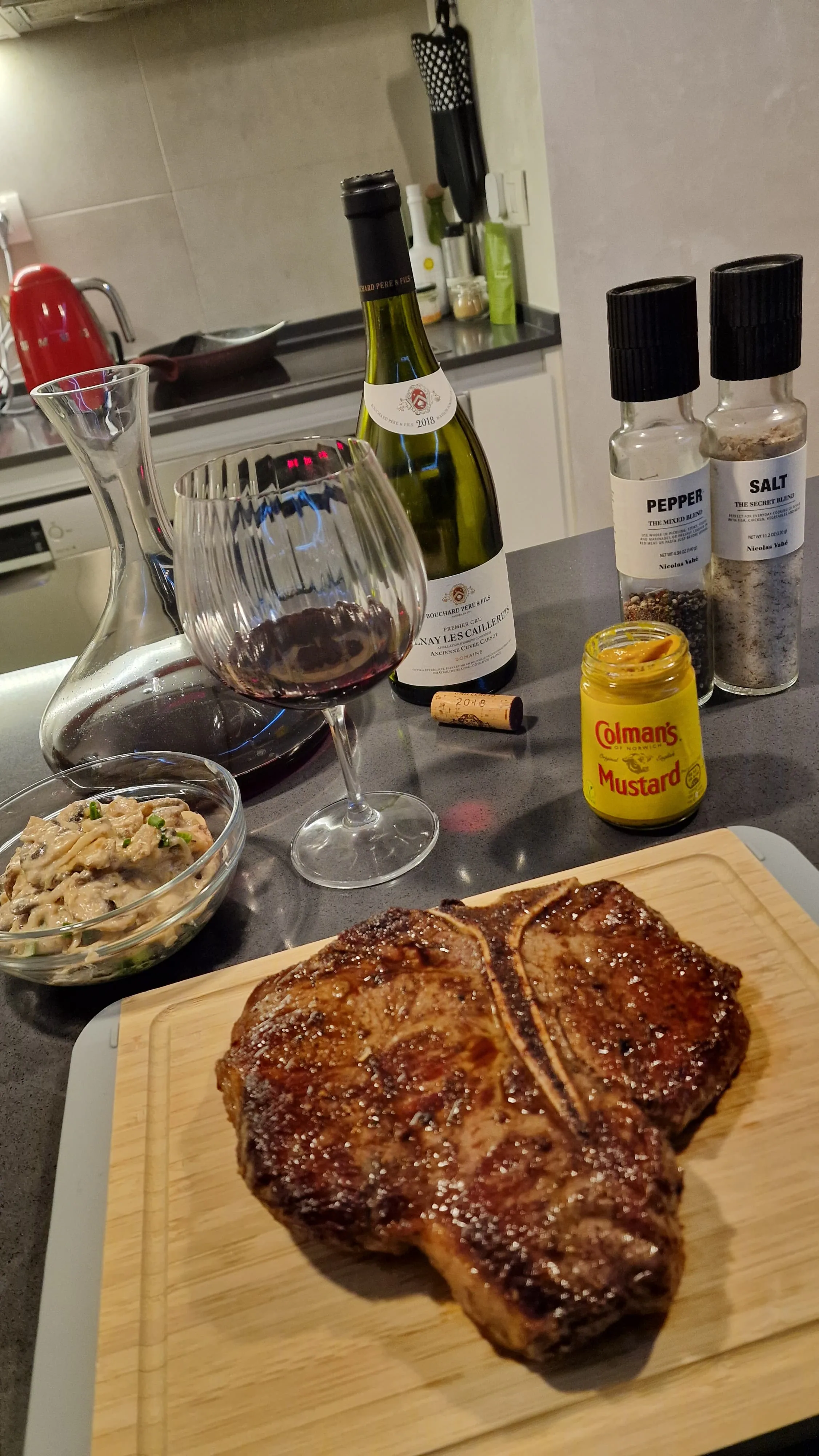 Bouchard P&egrave;re & Fils Volnay Les Caillerets 2018
