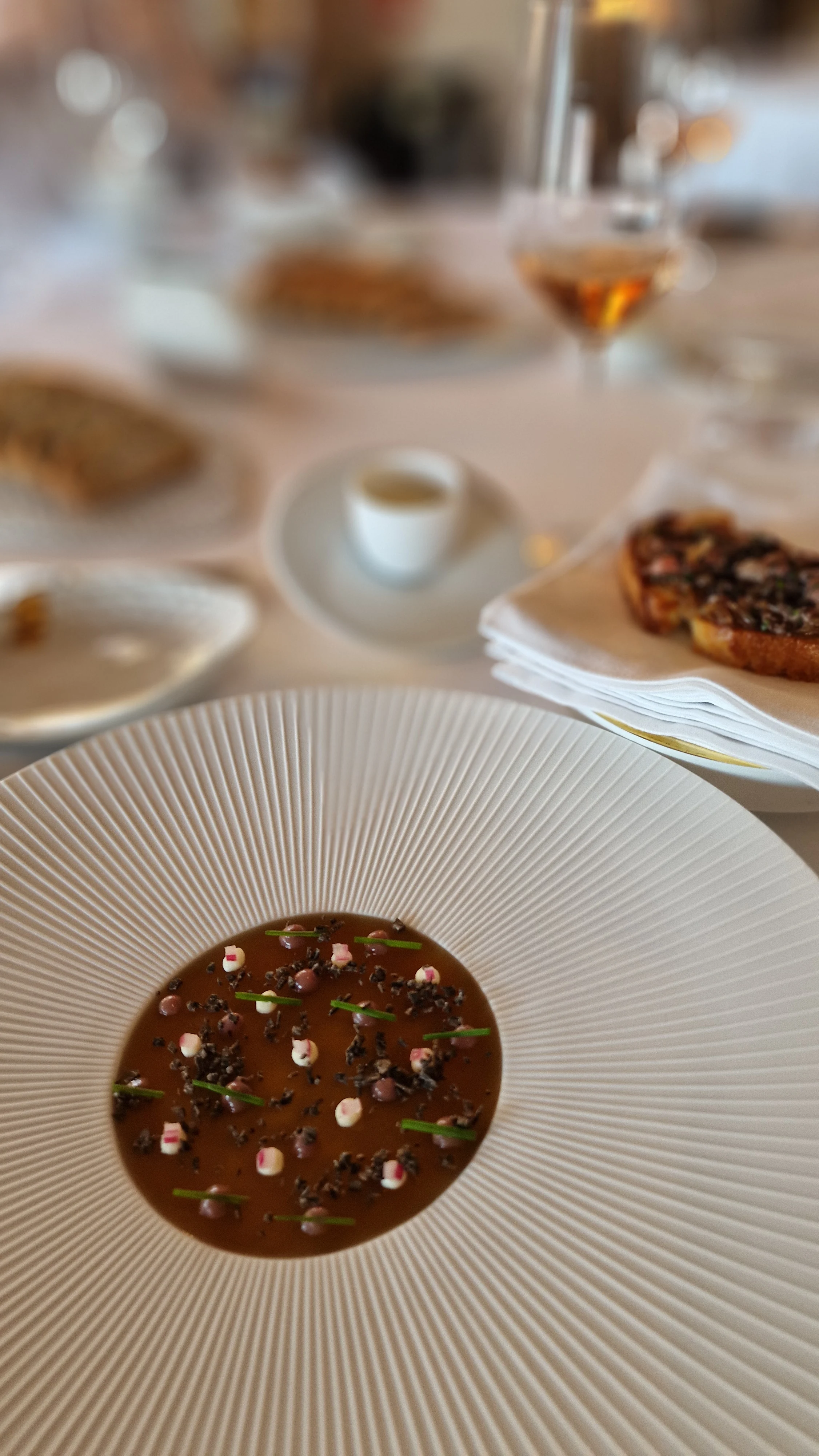Fleur de Sel tasting menu course with Šu Šu Rosé